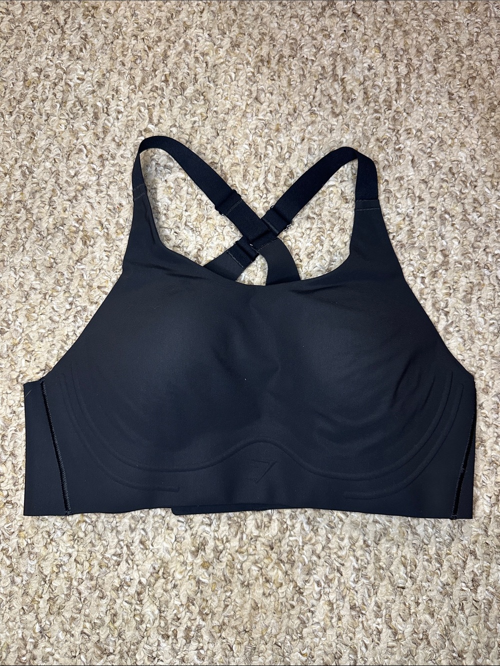 Gymshark Black Cross-Back Sports Bra - M in Black cut tag